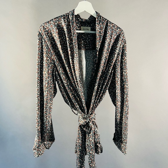 American Vintage Kimono-Style Wrap Top. Sz M. - Picture 2 of 10